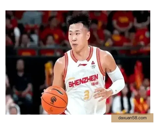 贺希宁手感冰凉下半场仅得2分